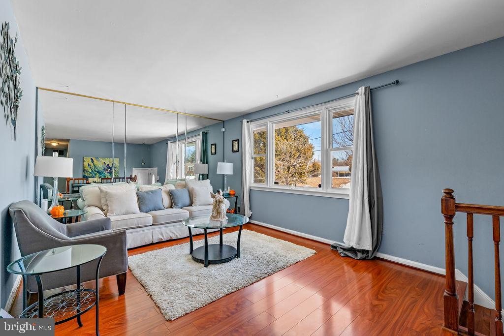 WOODYARD - Residential