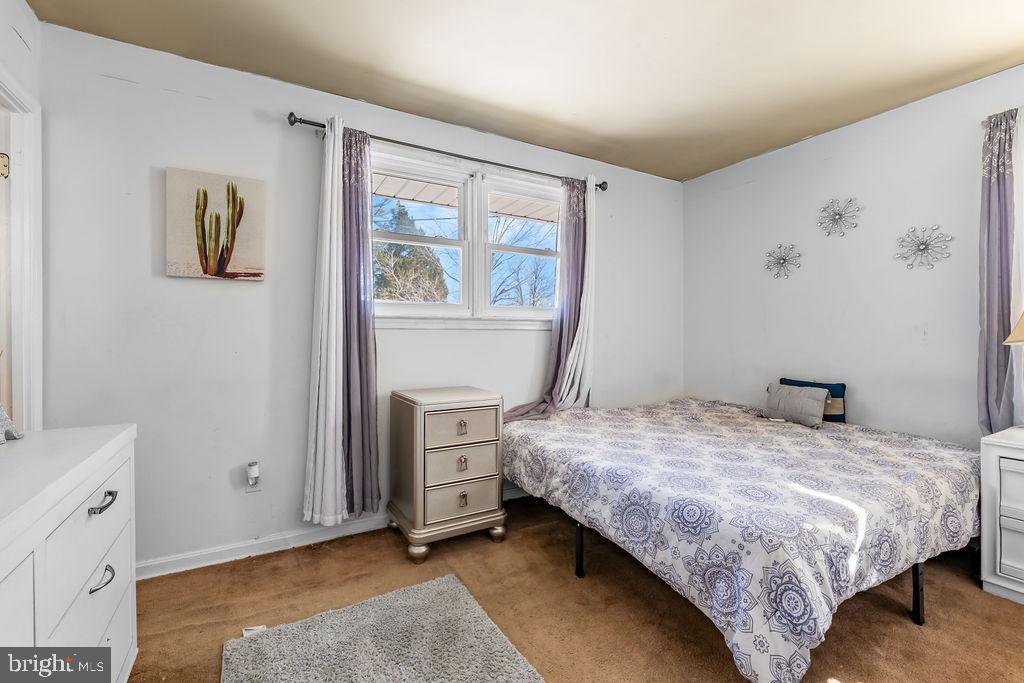 WOODYARD - Residential