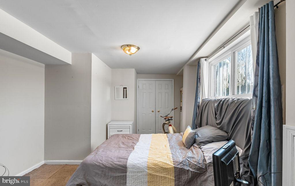 WOODYARD - Residential