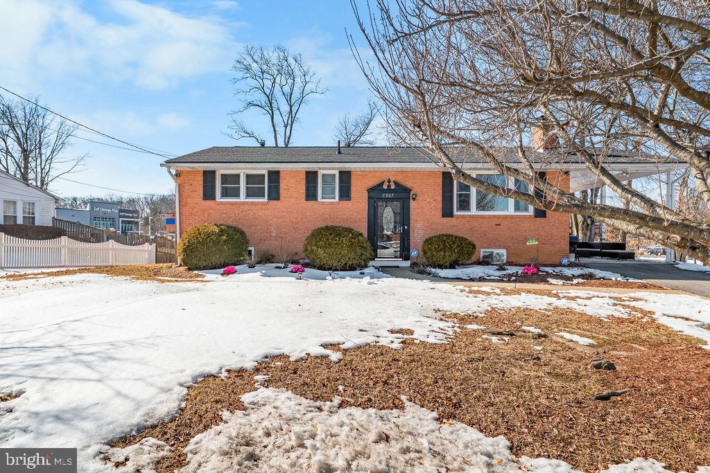 WOODYARD - Residential