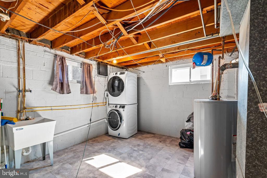 WOODYARD - Residential