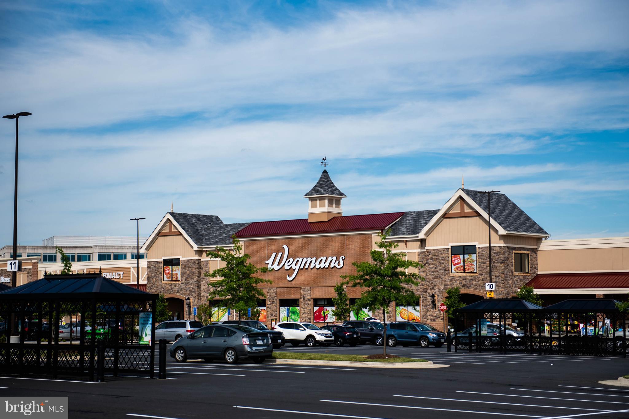 COMMONWEALTH PLACE AT WESTFIELDS - Residential