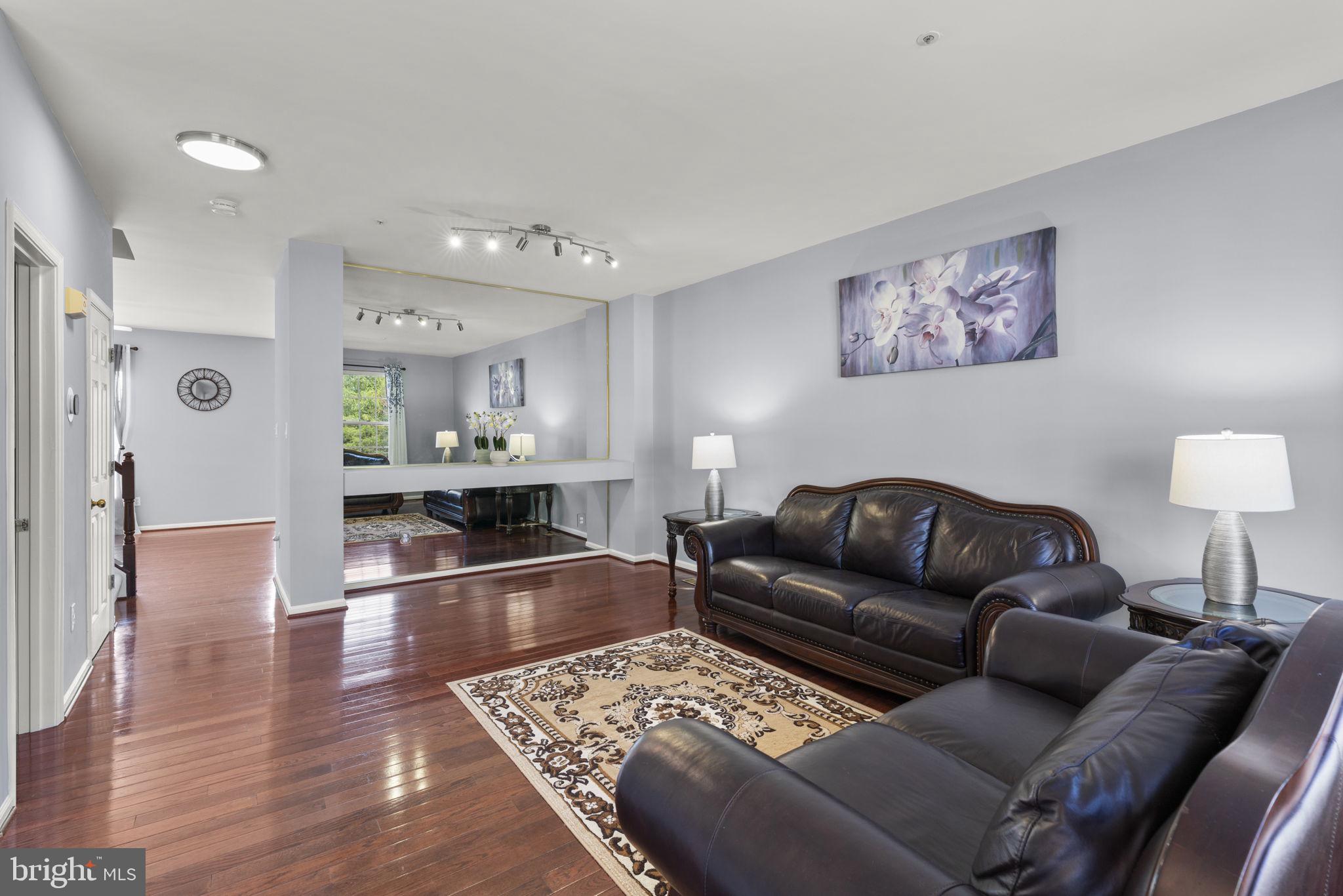 8746 STONEHOUSE DRIVE