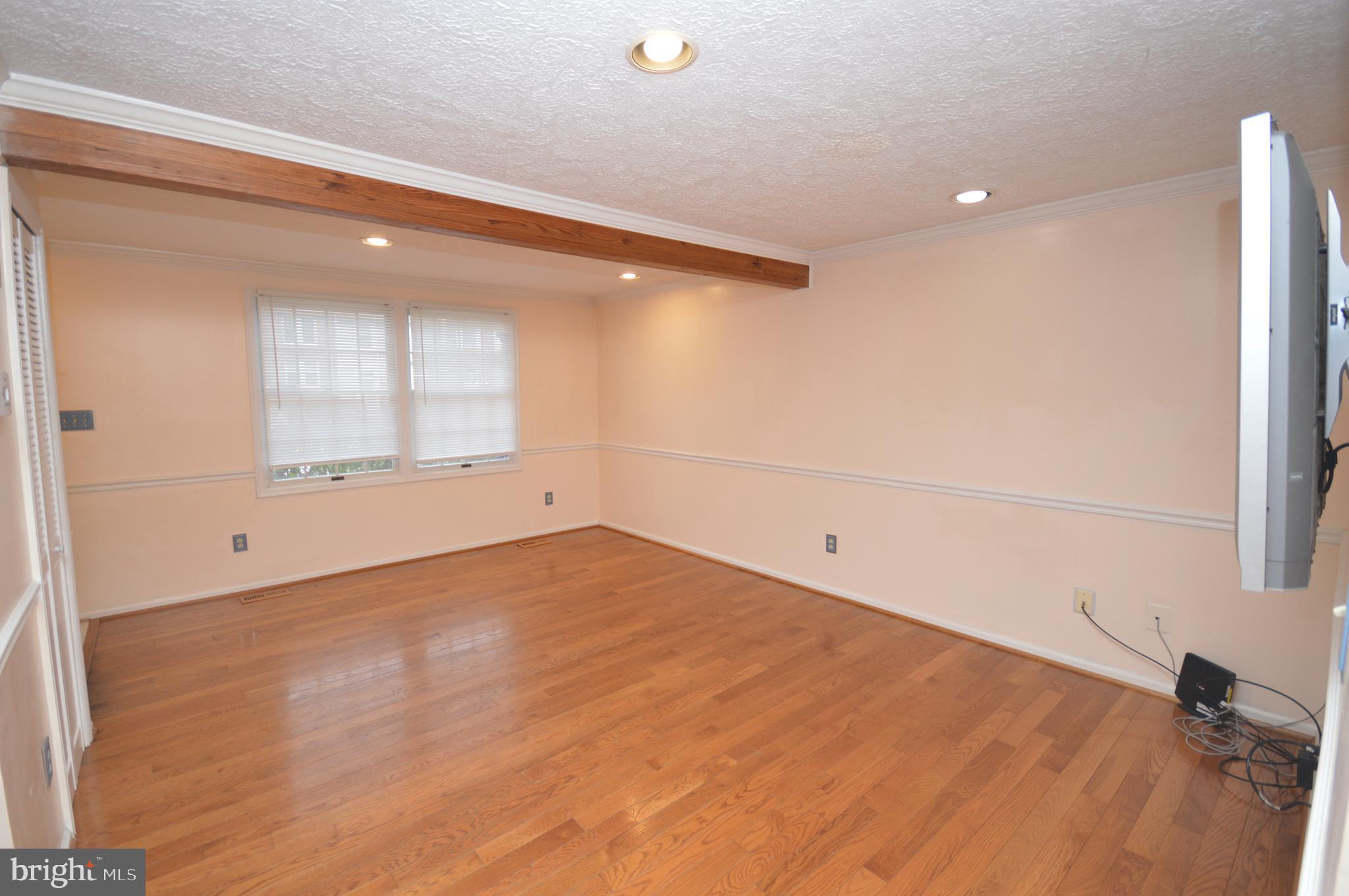 HOLLYMEAD - Residential Lease