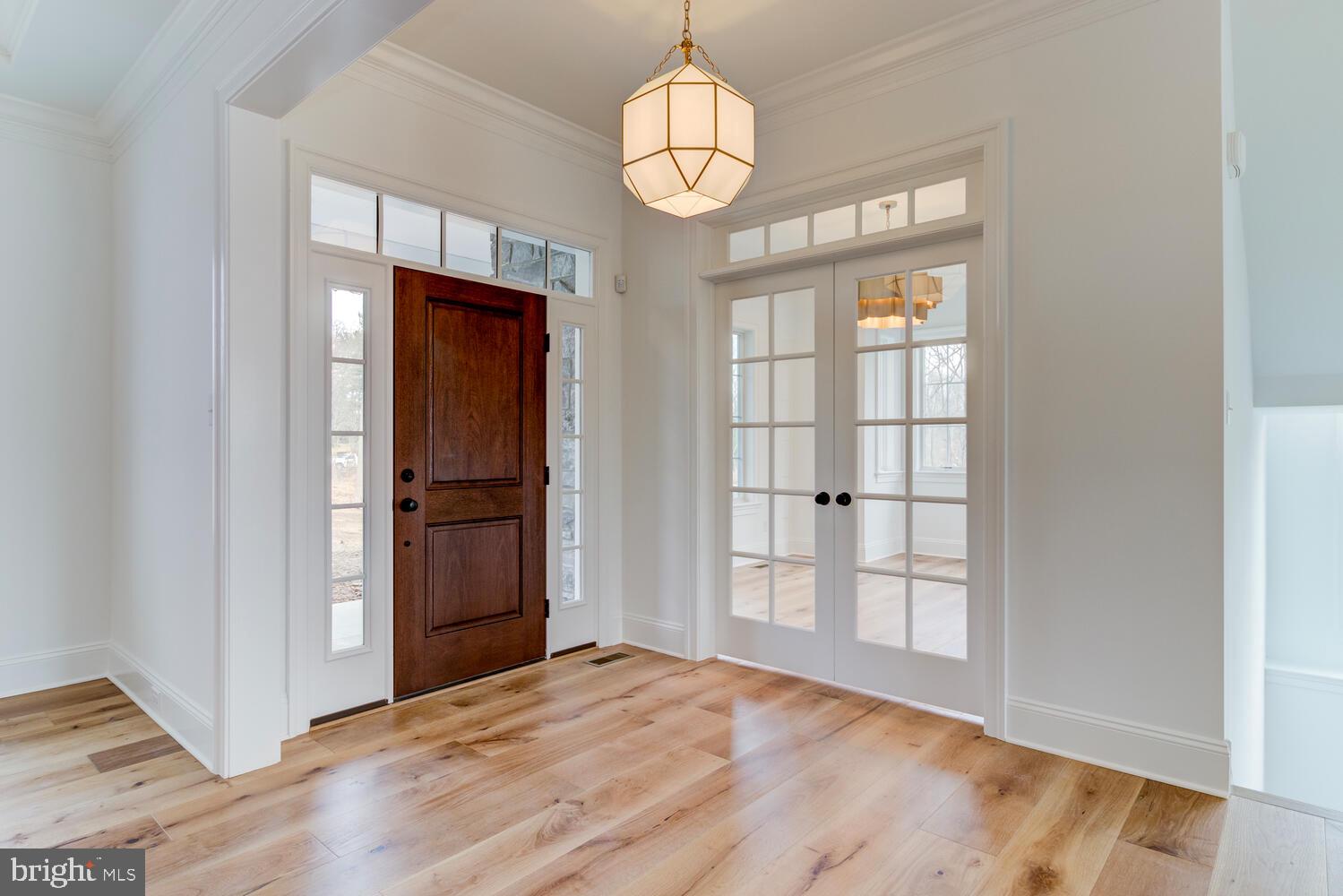 RADNOR HUNT - Residential