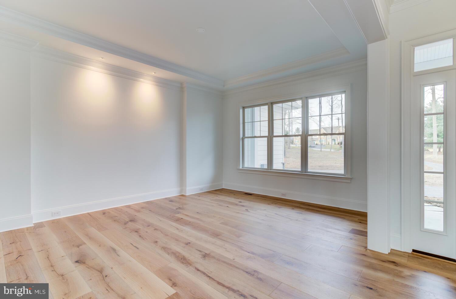 RADNOR HUNT - Residential