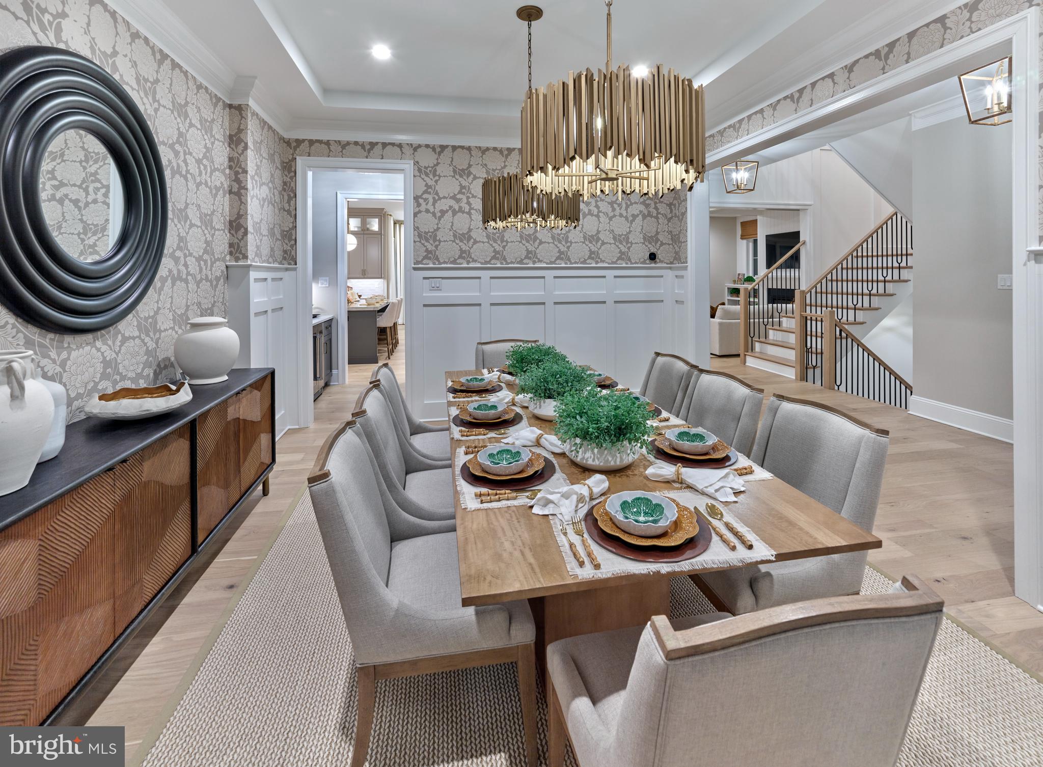 RADNOR HUNT - Residential