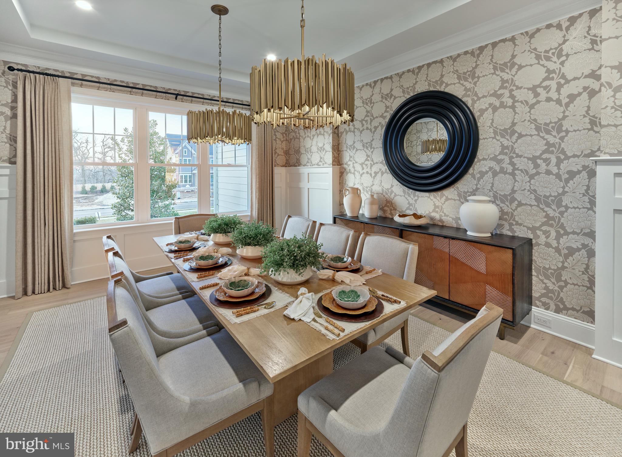 RADNOR HUNT - Residential