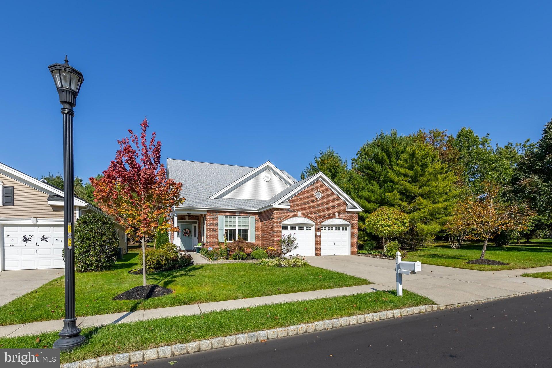 5 BRIGHTON PLACE