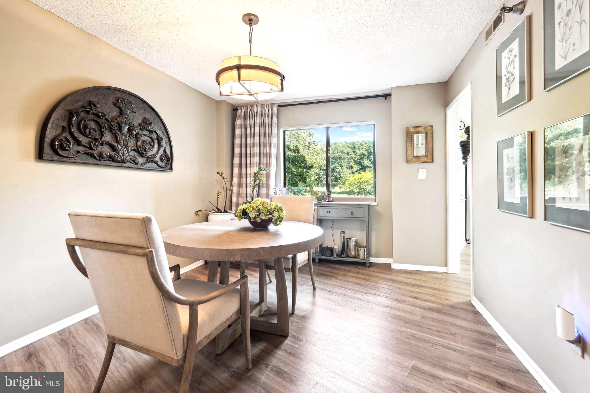 LEISURE WORLD - Residential