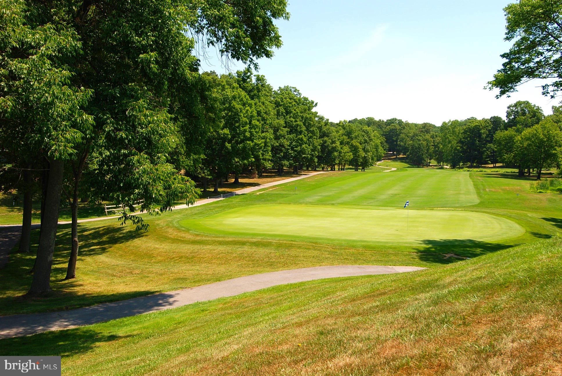 LEISURE WORLD - Residential