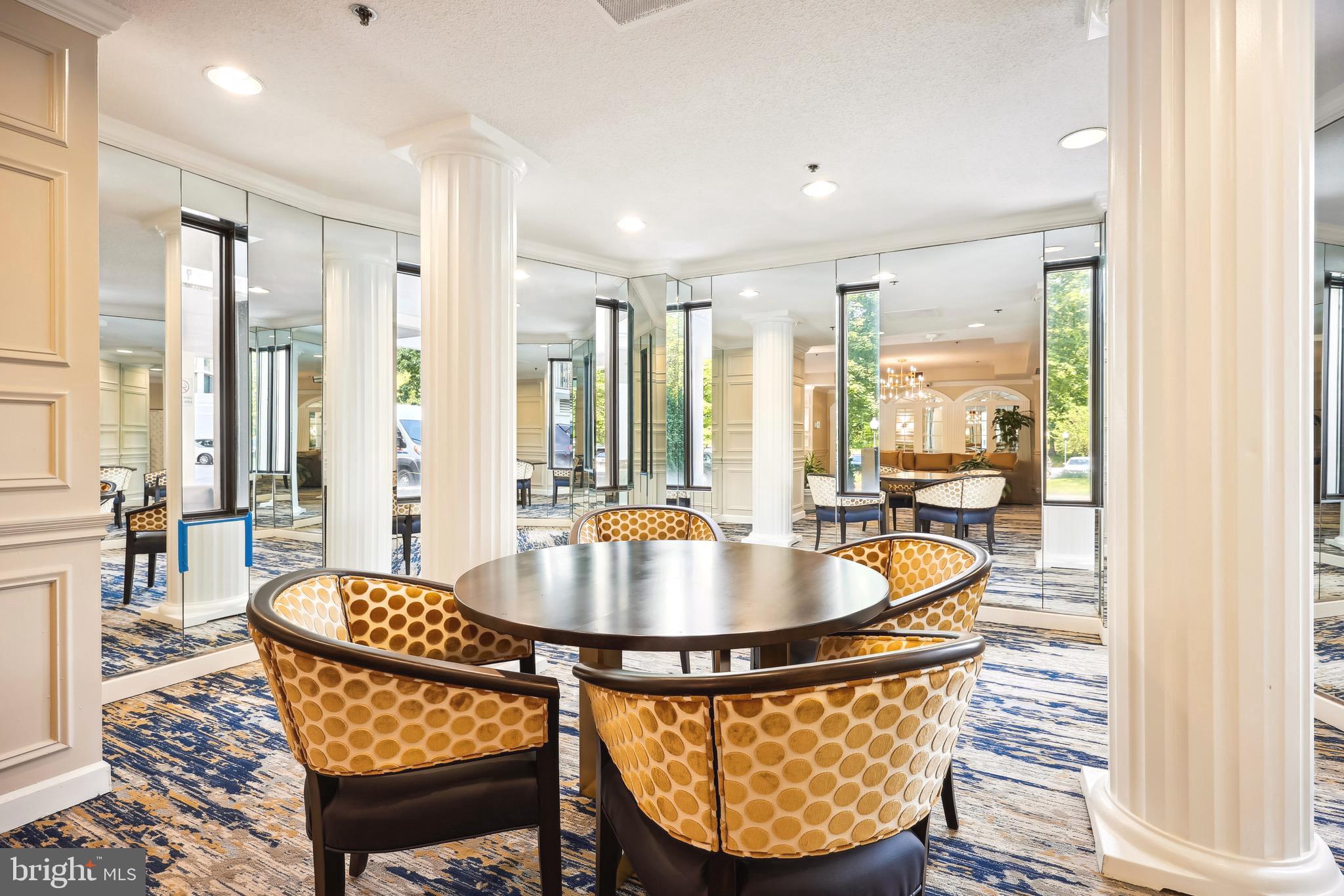 LEISURE WORLD - Residential