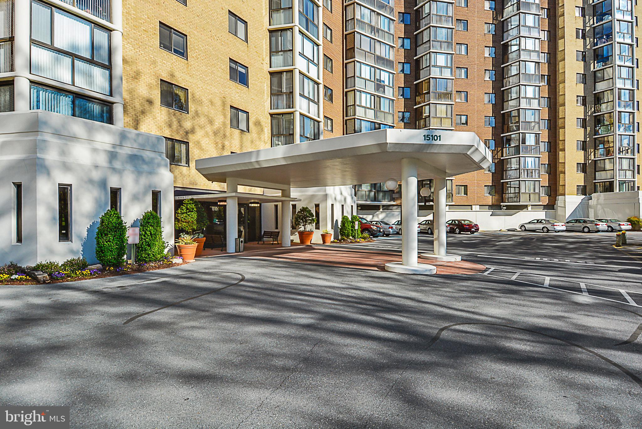 LEISURE WORLD - Residential