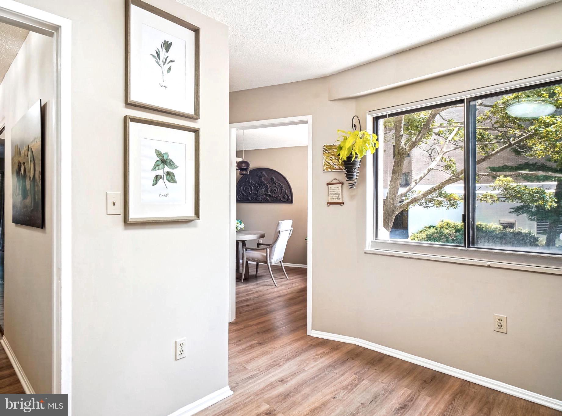 LEISURE WORLD - Residential