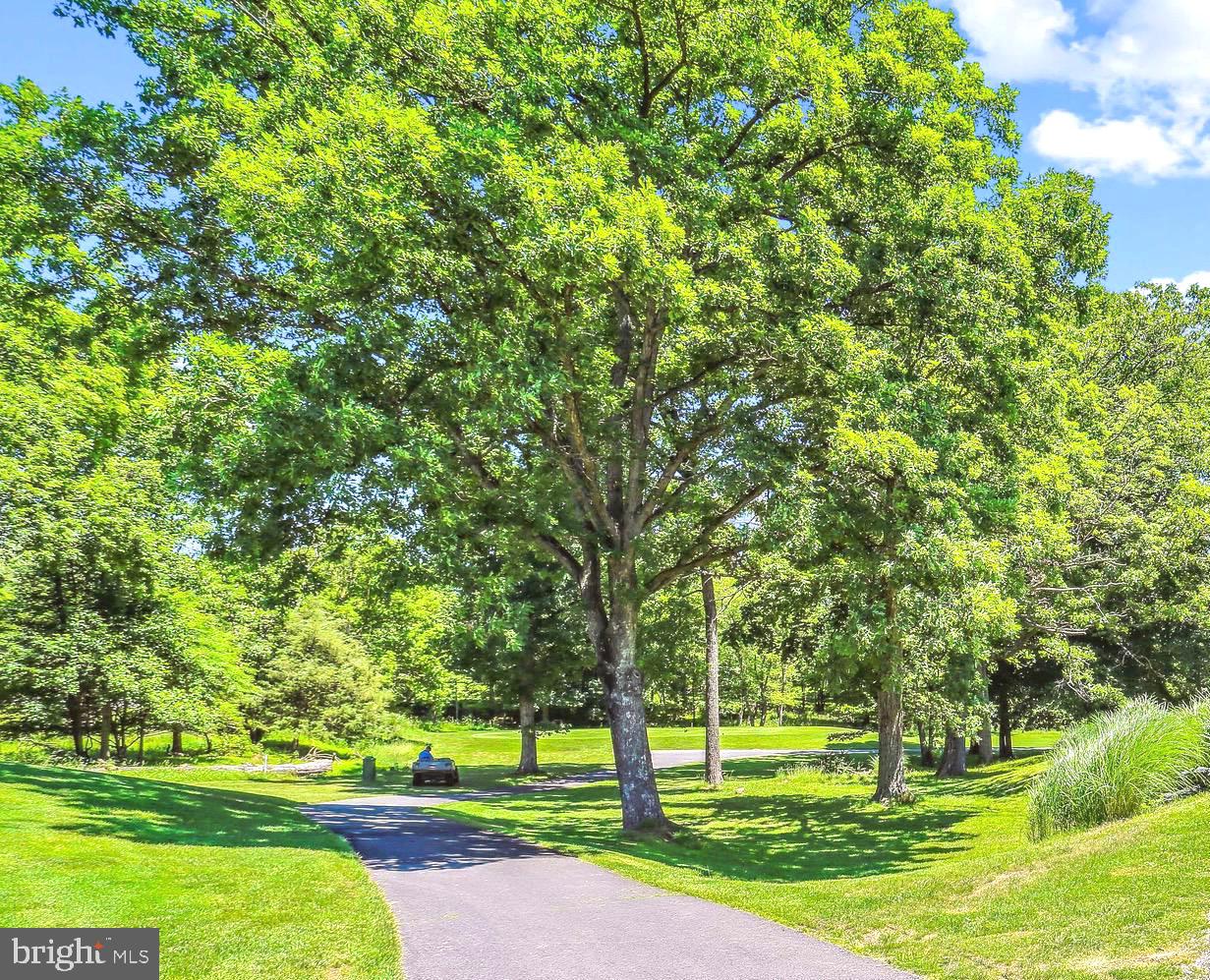 LEISURE WORLD - Residential