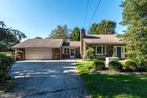 Photo of 932 Croton Road, WAYNE, PA 19087 (MLS # PAMC2170998)