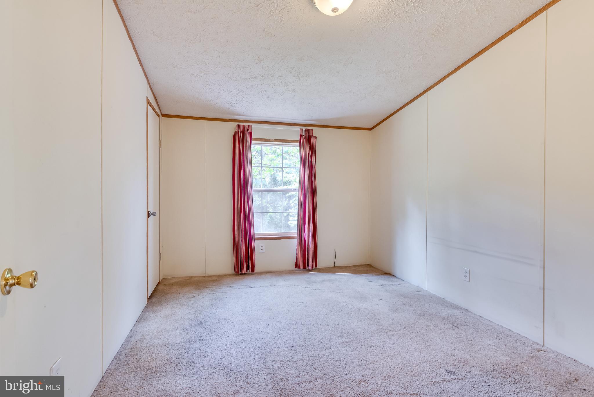 BUNKER HILL HEIGHTS - Residential