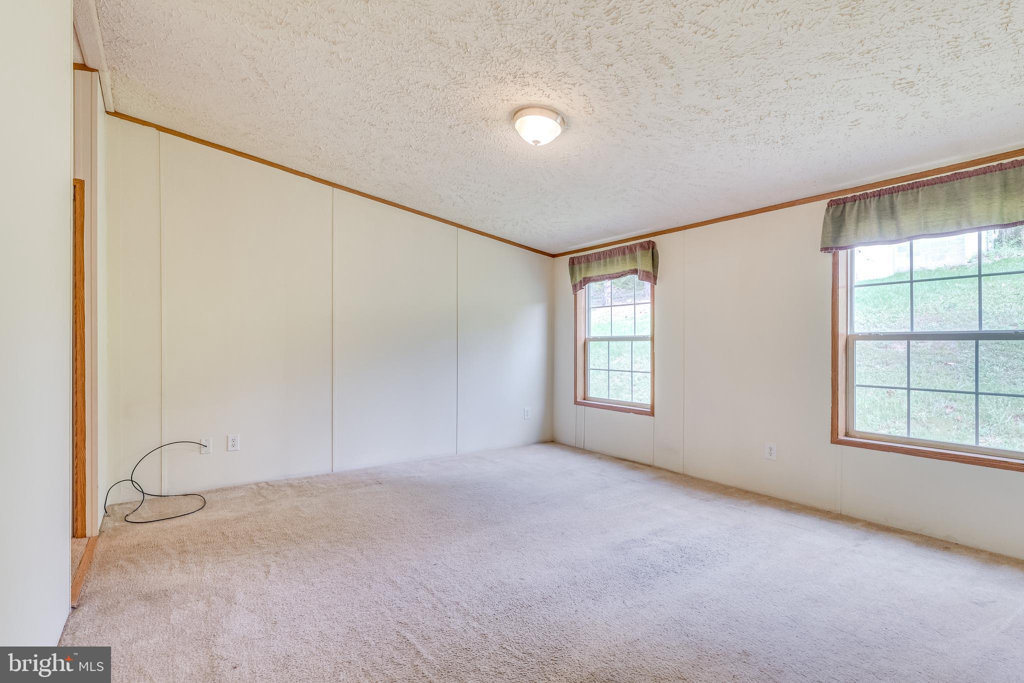 BUNKER HILL HEIGHTS - Residential