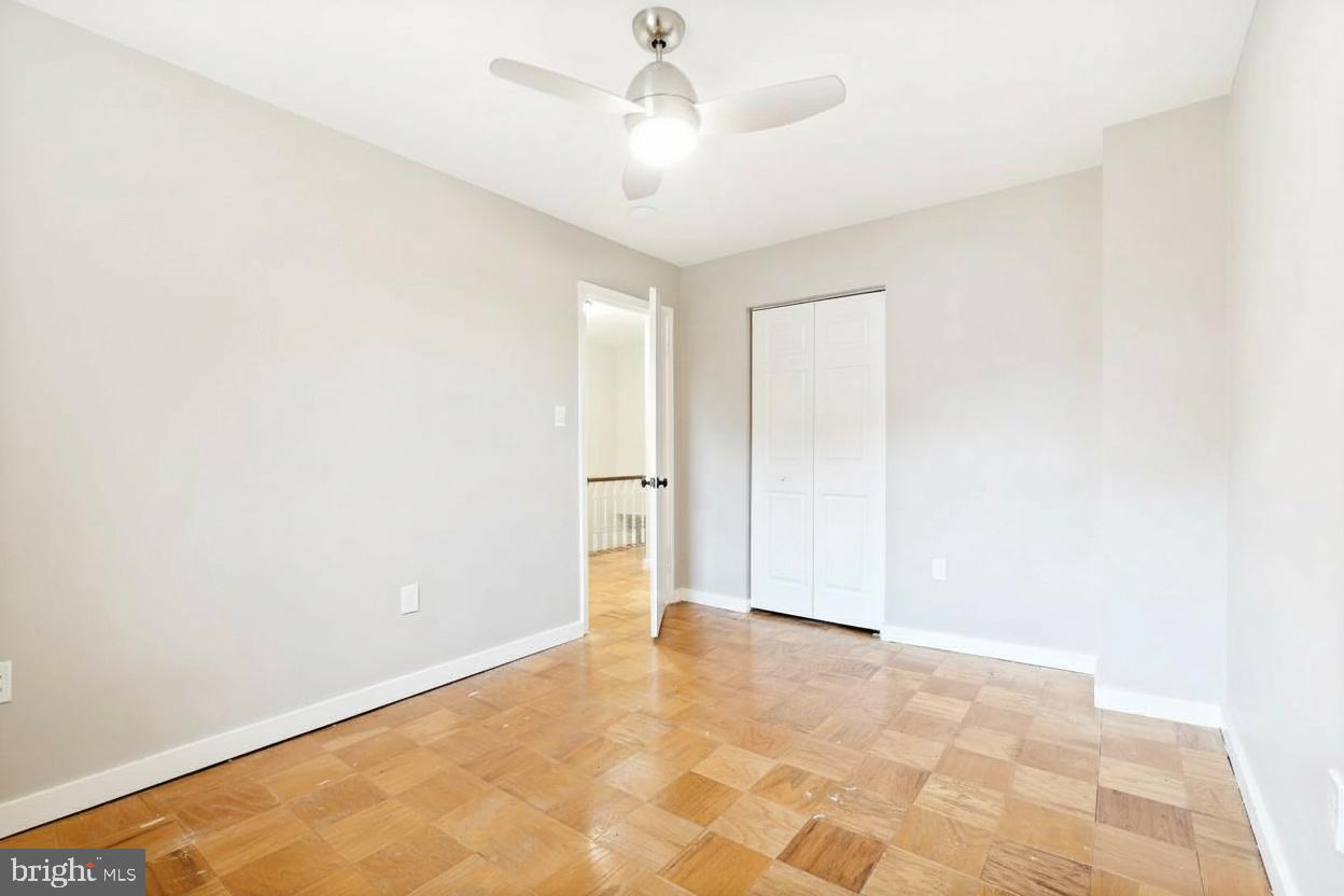 OAKLAND MILLS - Residential