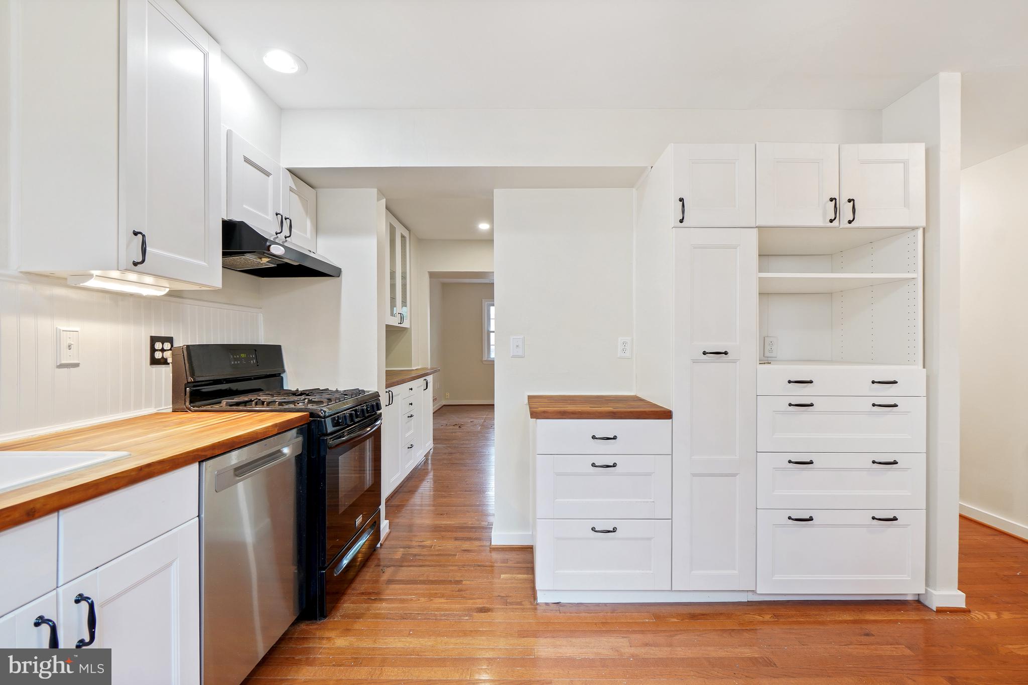 OAKLAND MILLS - Residential