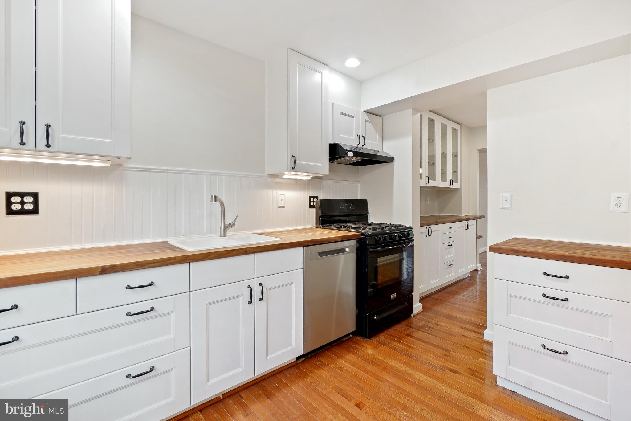 OAKLAND MILLS - Residential