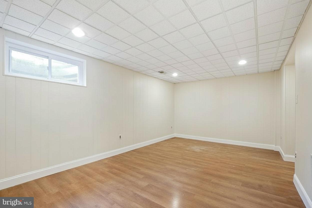 OAKLAND MILLS - Residential