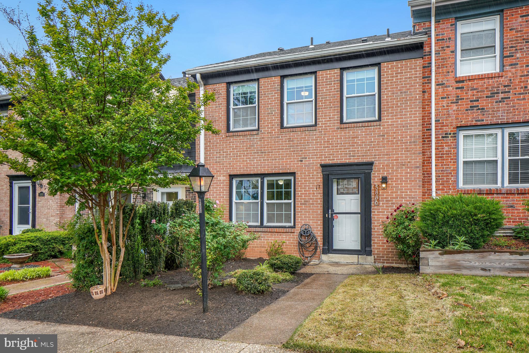 OAKLAND MILLS - Residential