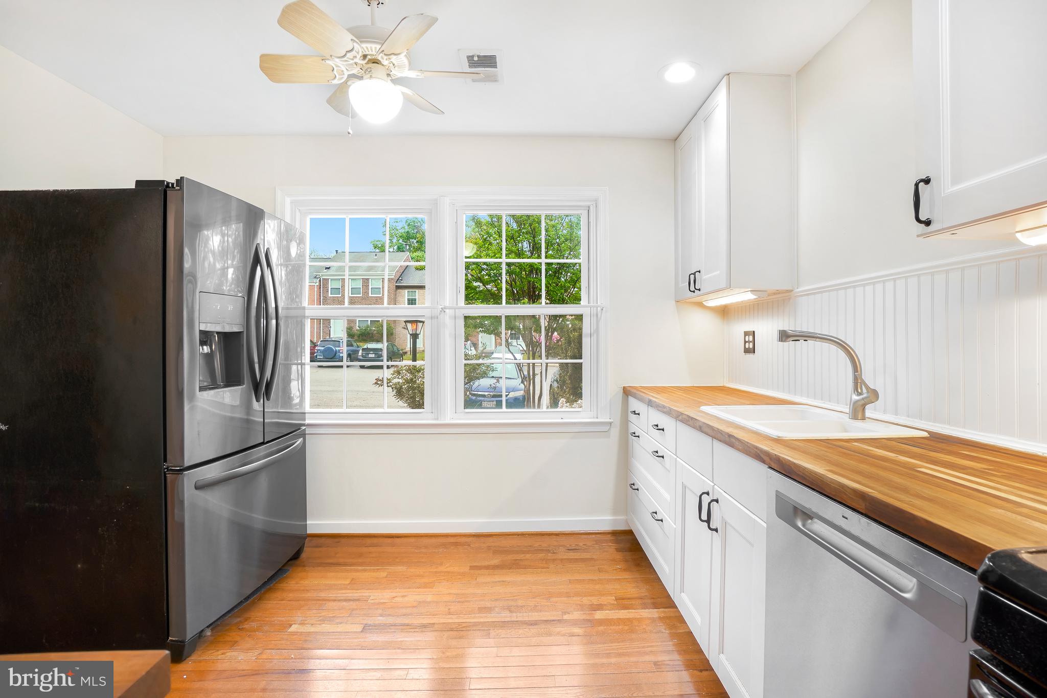 OAKLAND MILLS - Residential