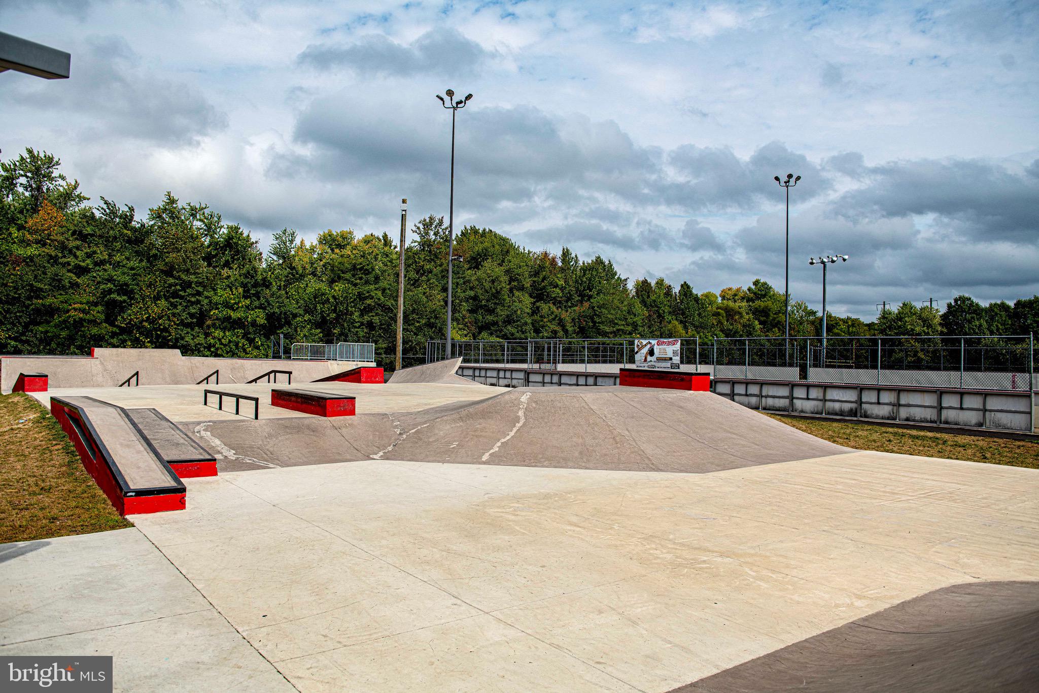 NORTH DEEN - Residential