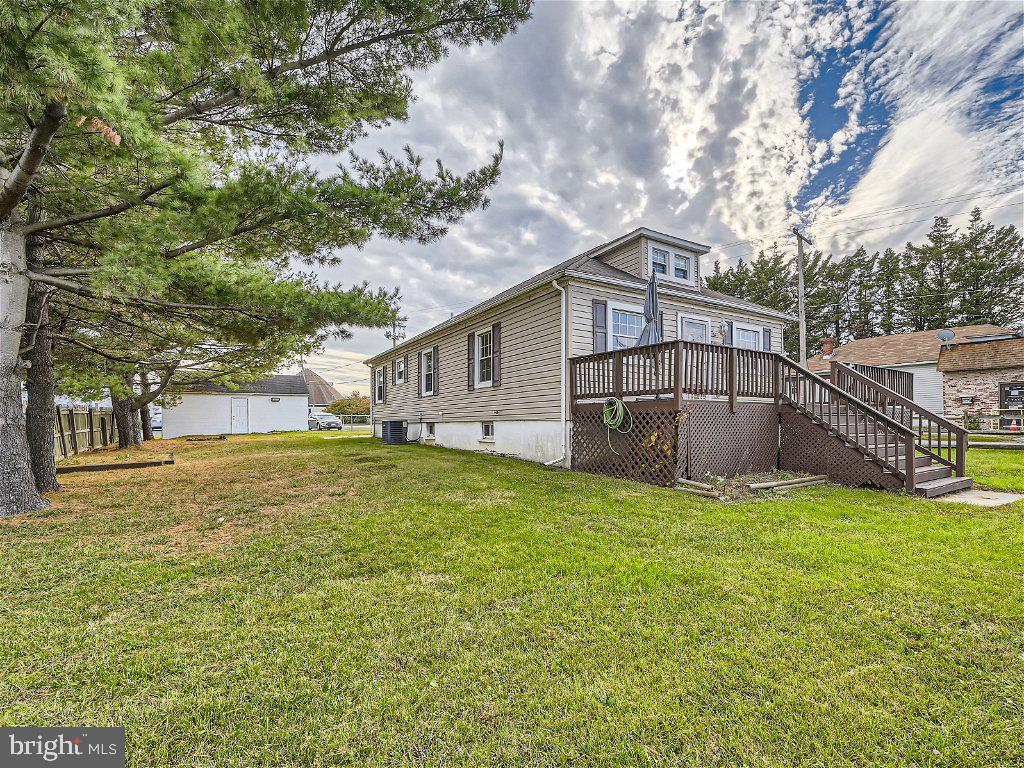 MIDDLE RIVER - Residential