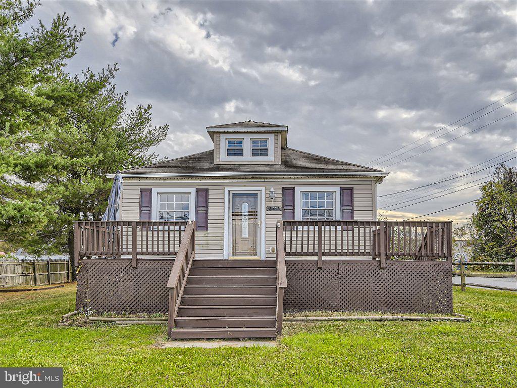 MIDDLE RIVER - Residential