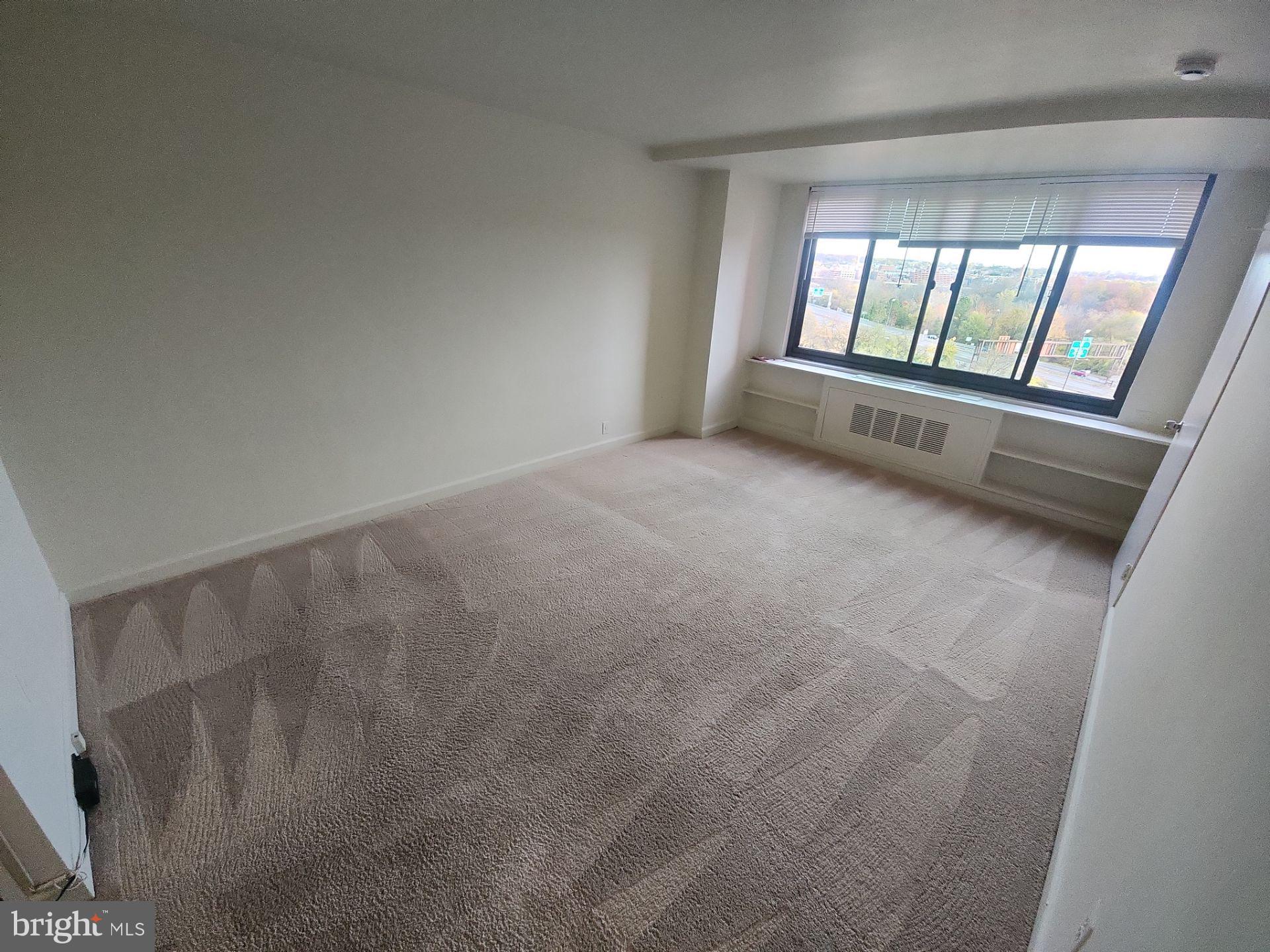 1021 ARLINGTON BOULEVARD 829