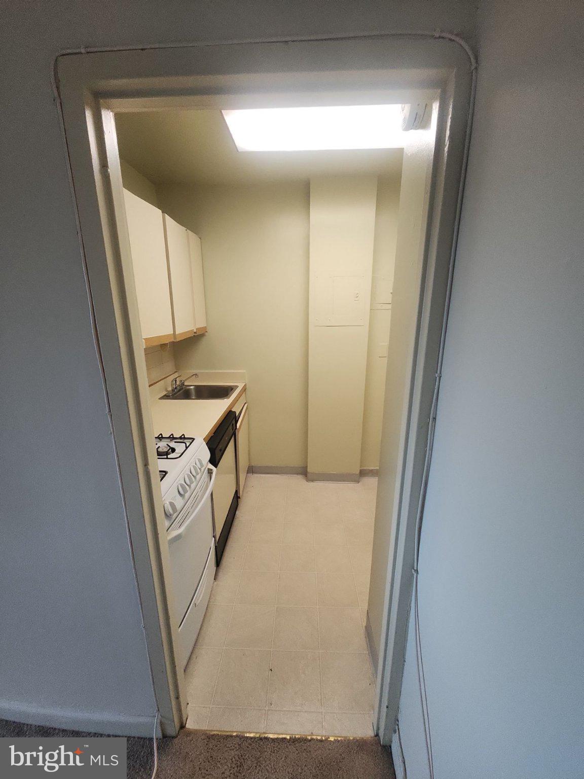 1021 ARLINGTON BOULEVARD 829