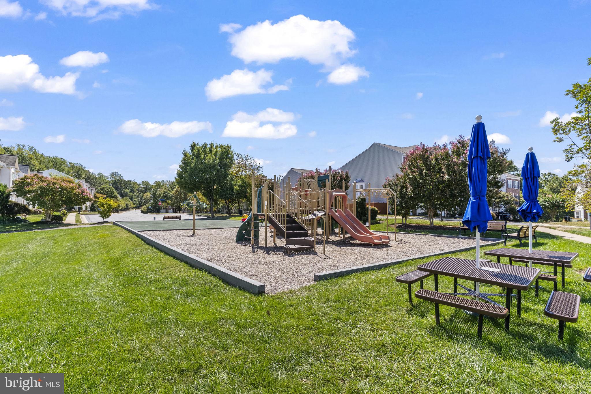 OVERLOOK - Residential Lease