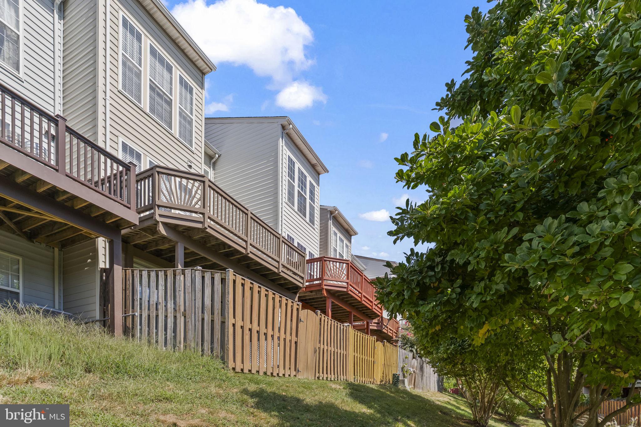 OVERLOOK - Residential Lease