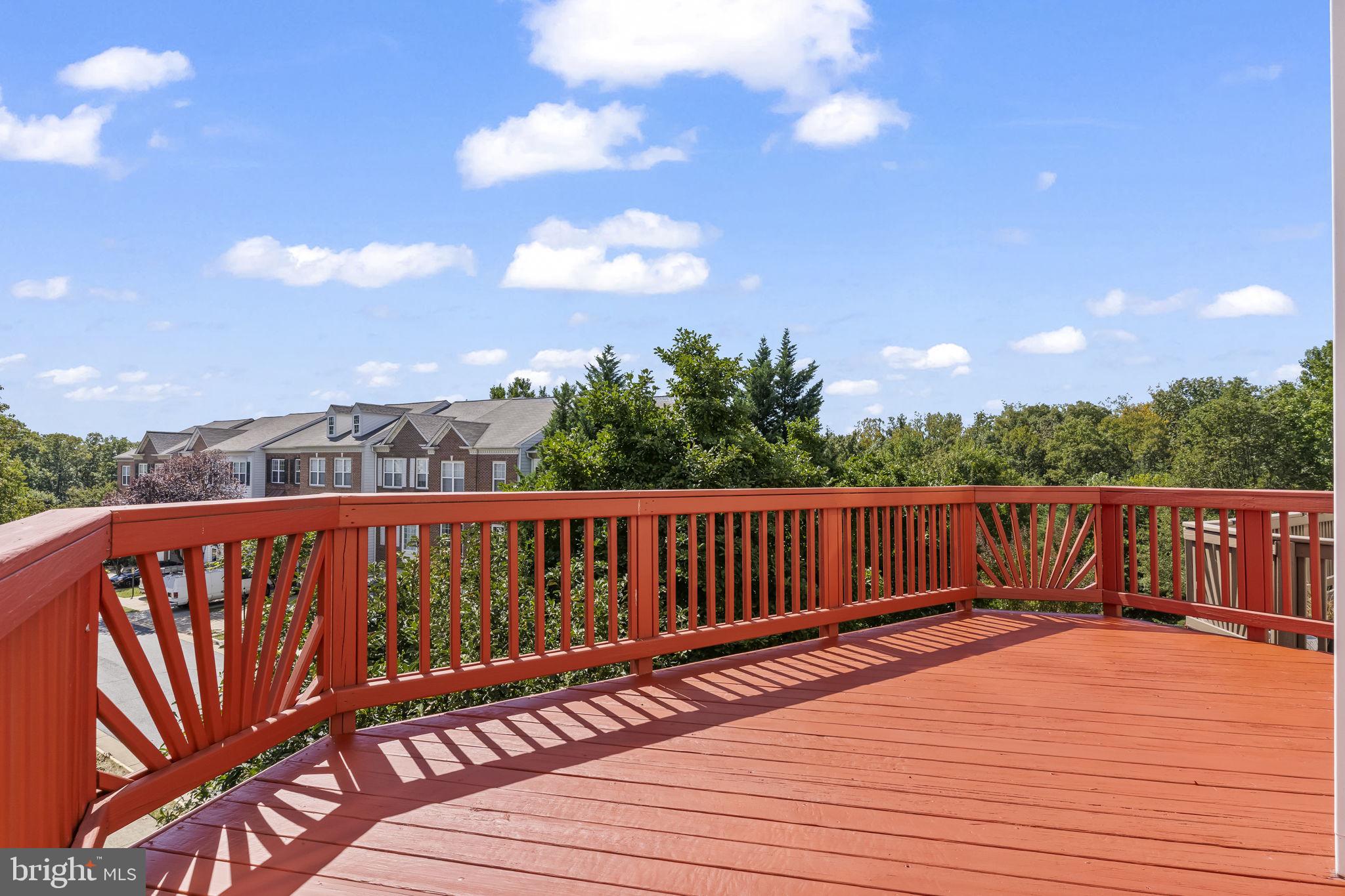 OVERLOOK - Residential Lease