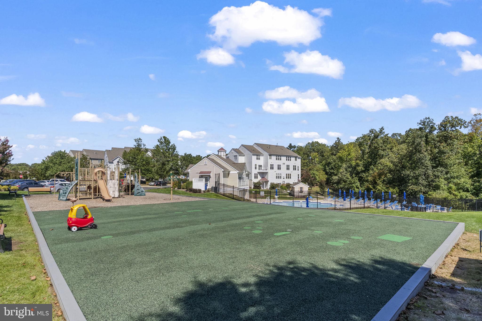 OVERLOOK - Residential Lease