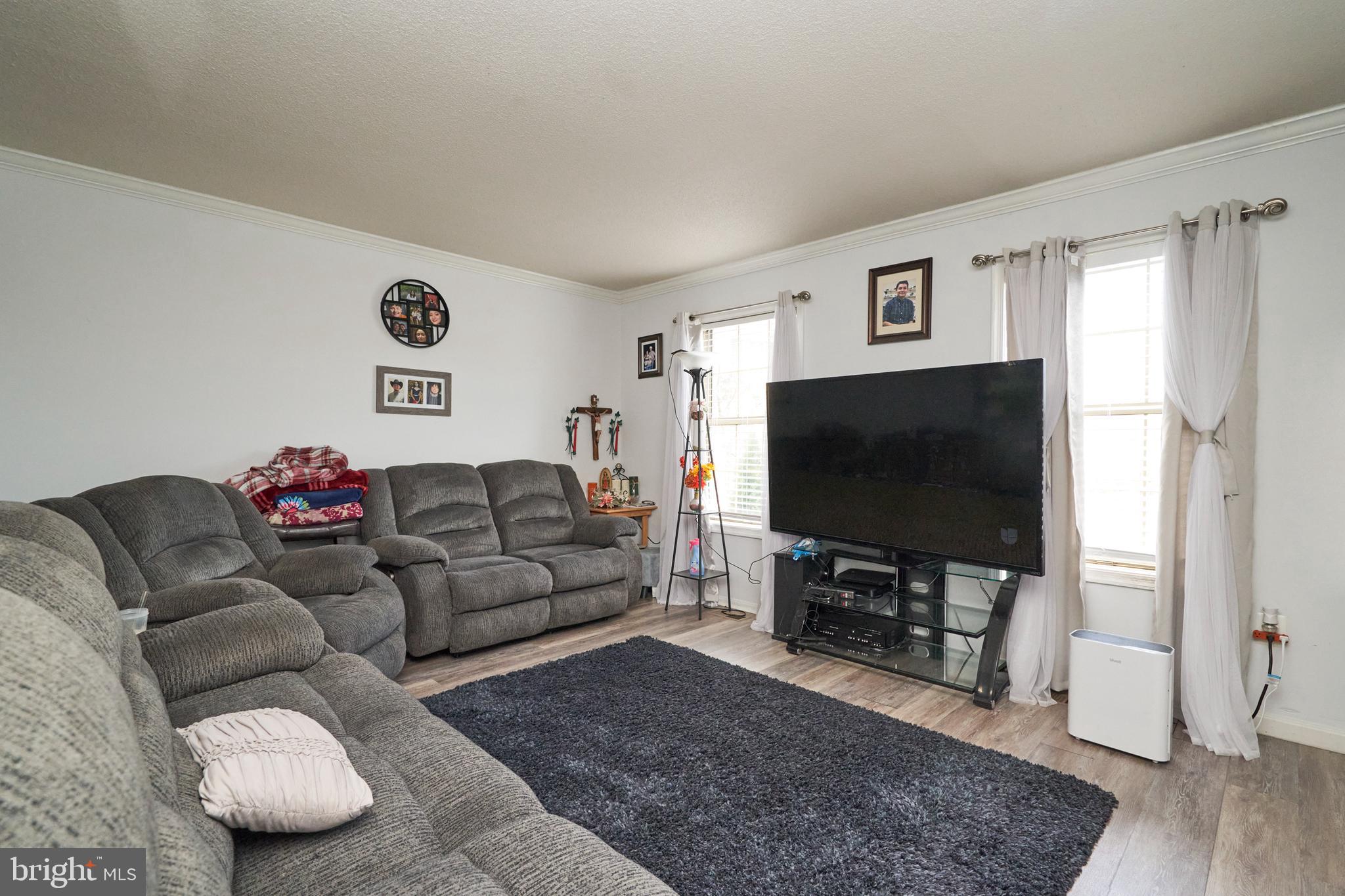 POINT OF WOODS EAST - Residential