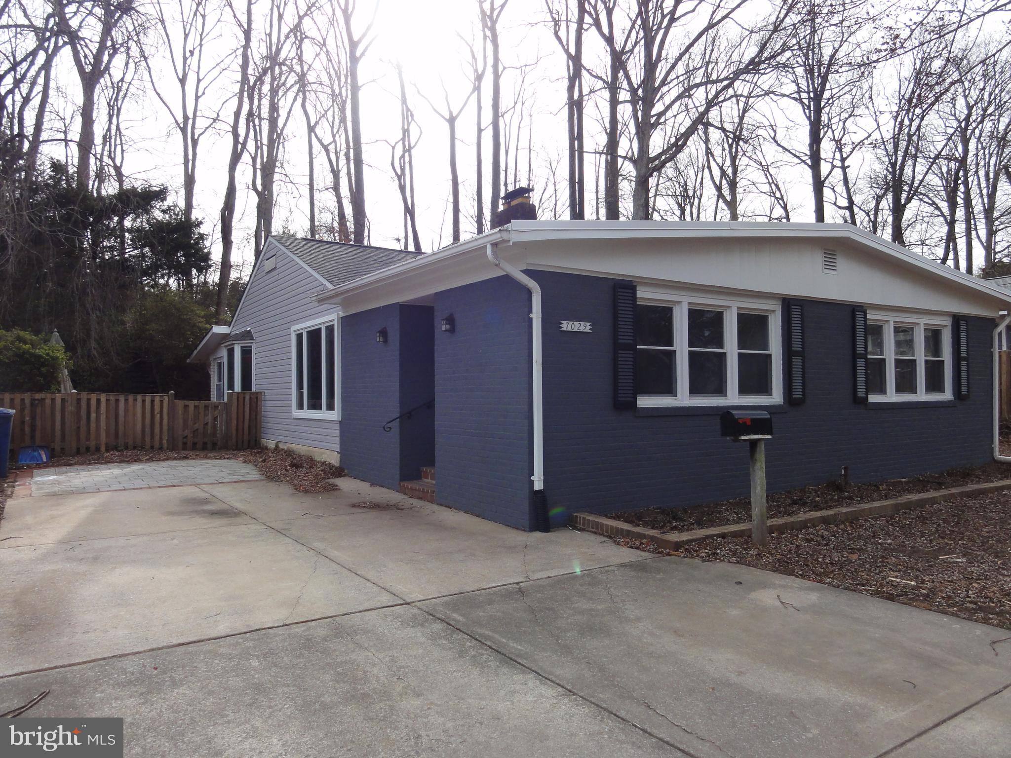 WOODLEY - Residential Lease