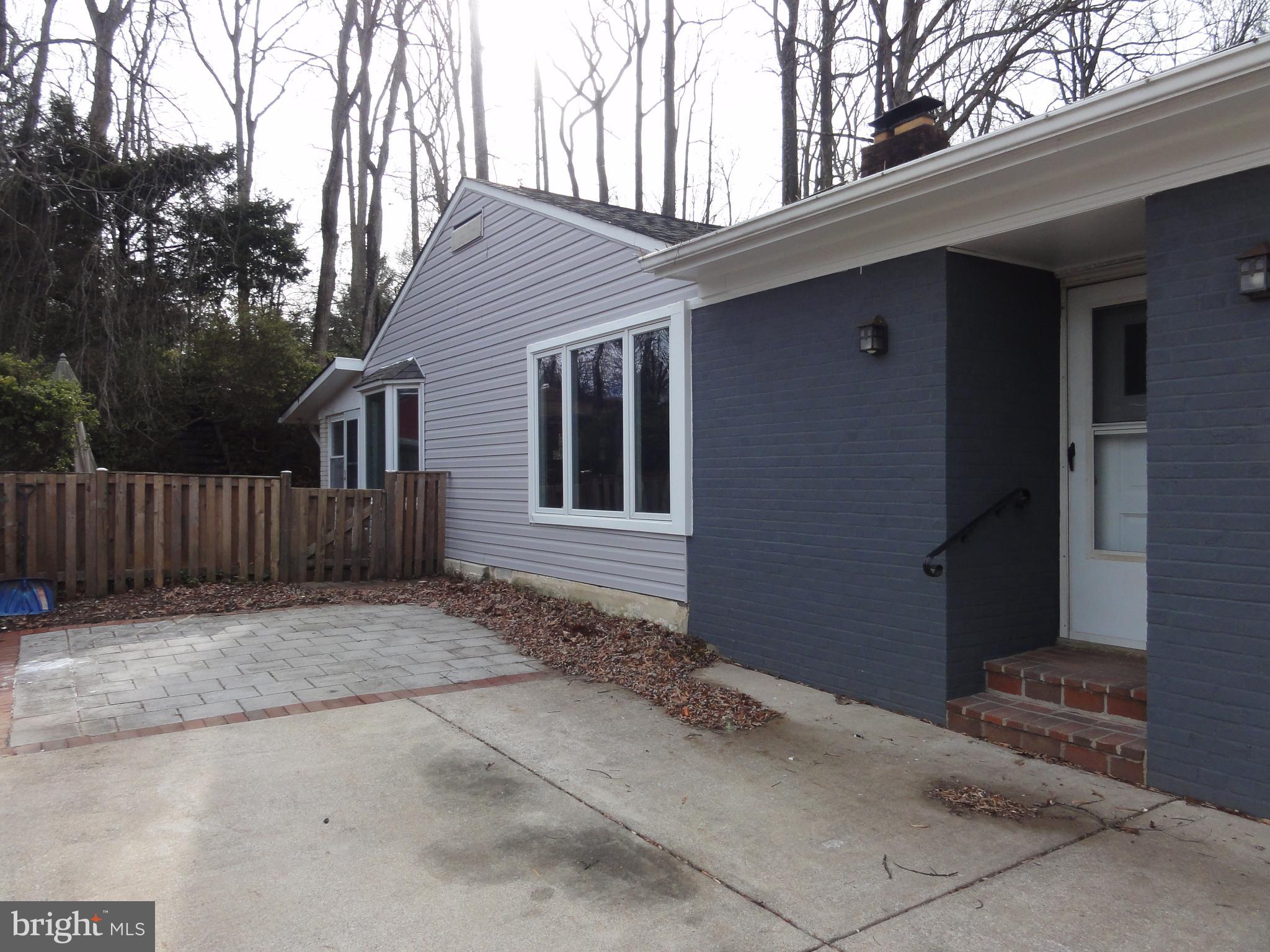 WOODLEY - Residential Lease