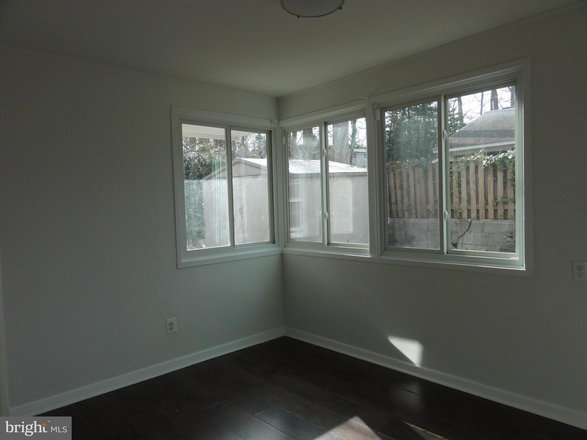 WOODLEY - Residential Lease