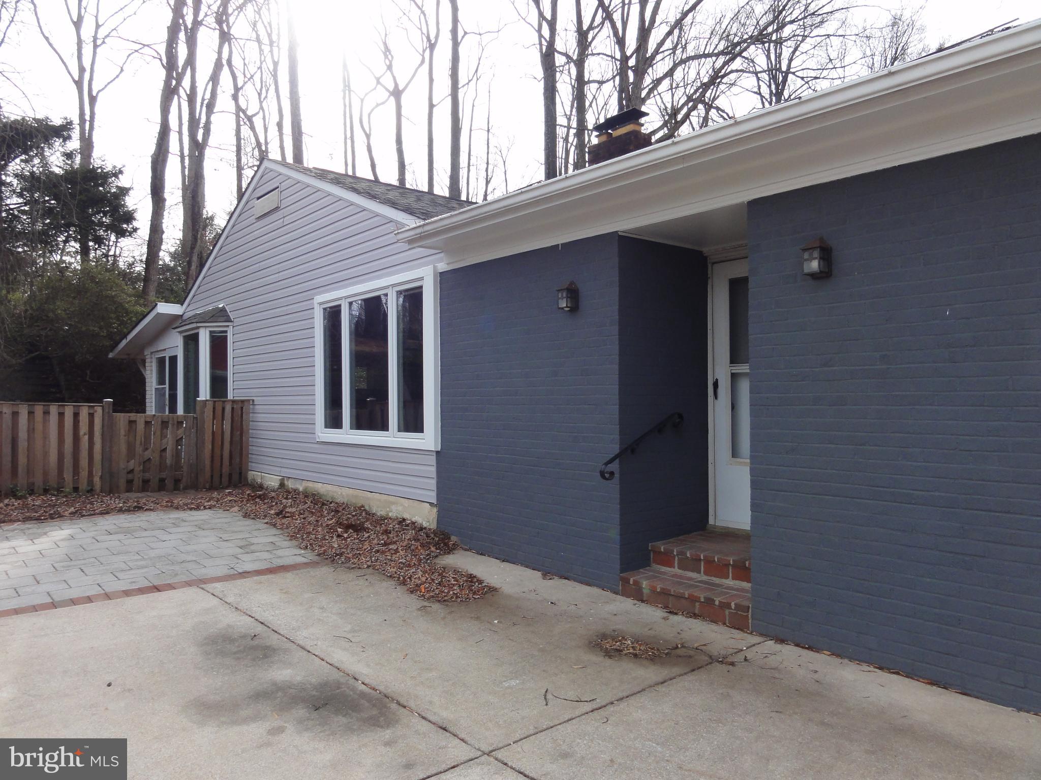 WOODLEY - Residential Lease