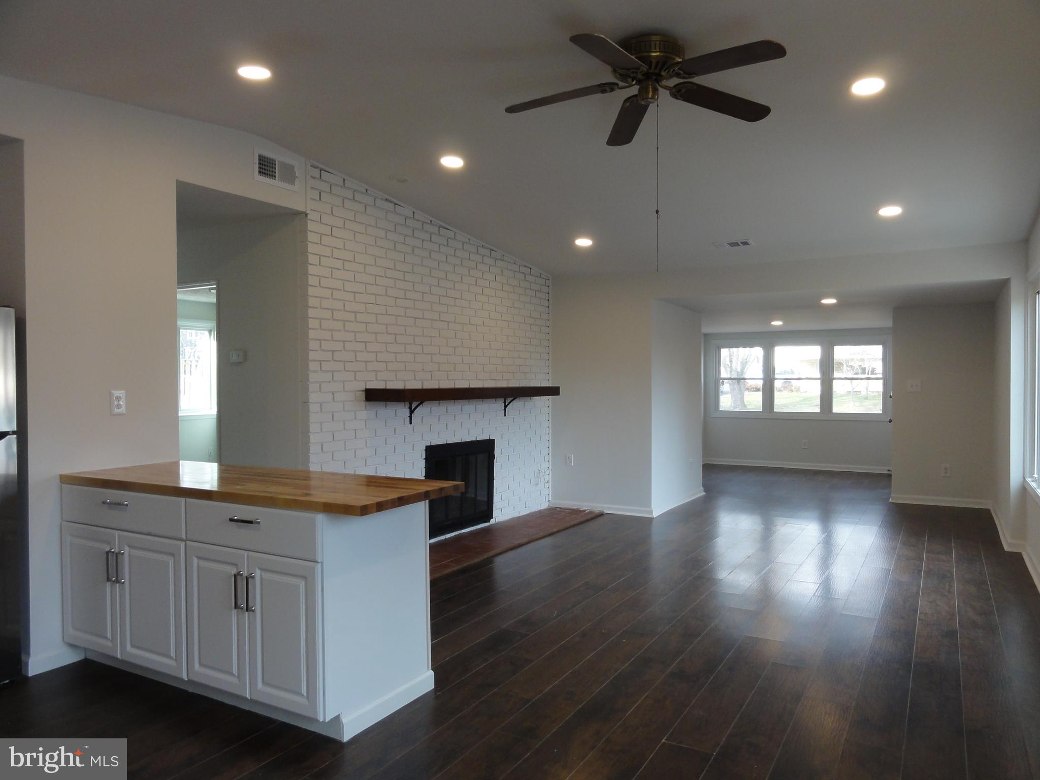 WOODLEY - Residential Lease