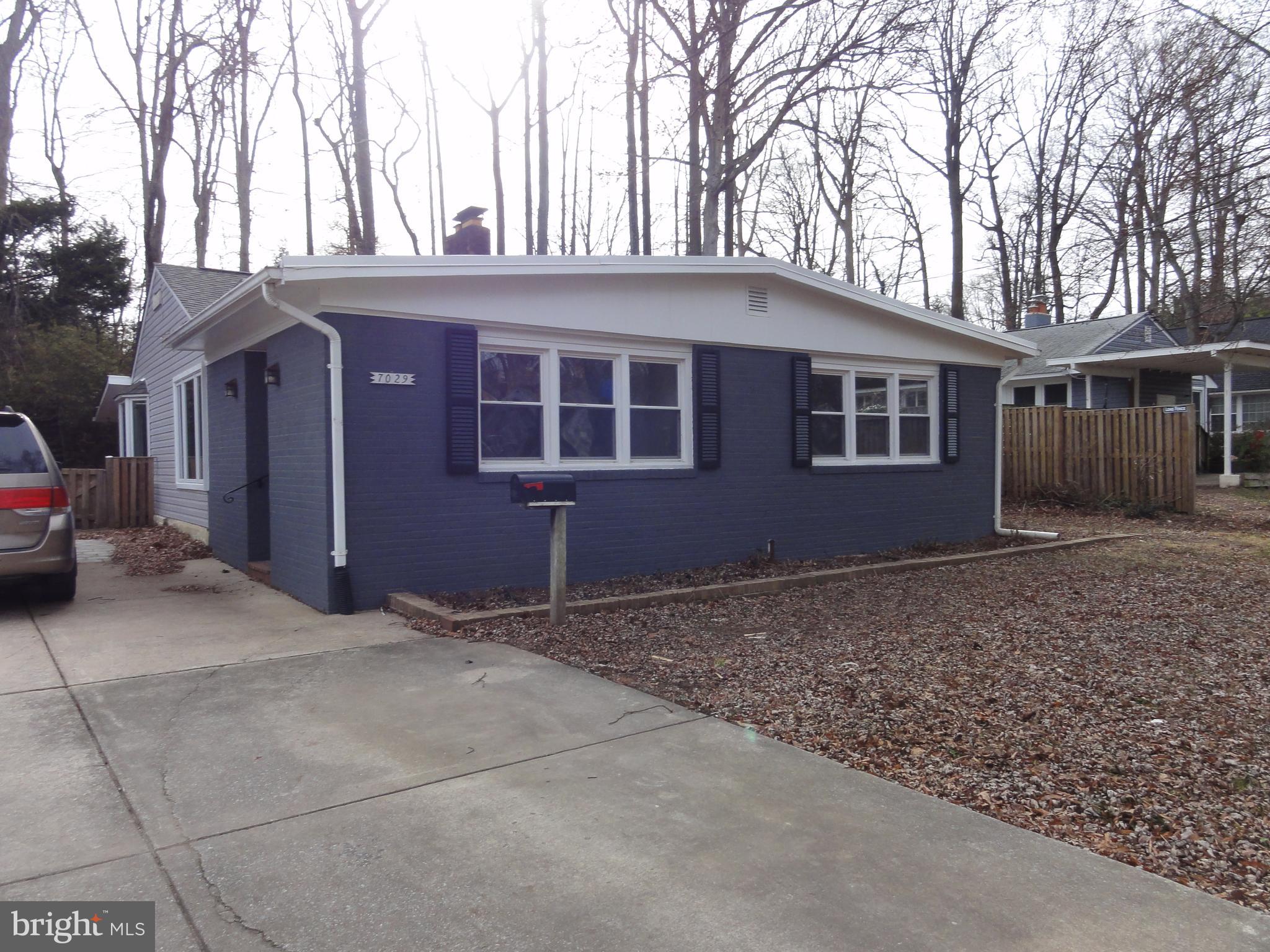 WOODLEY - Residential Lease