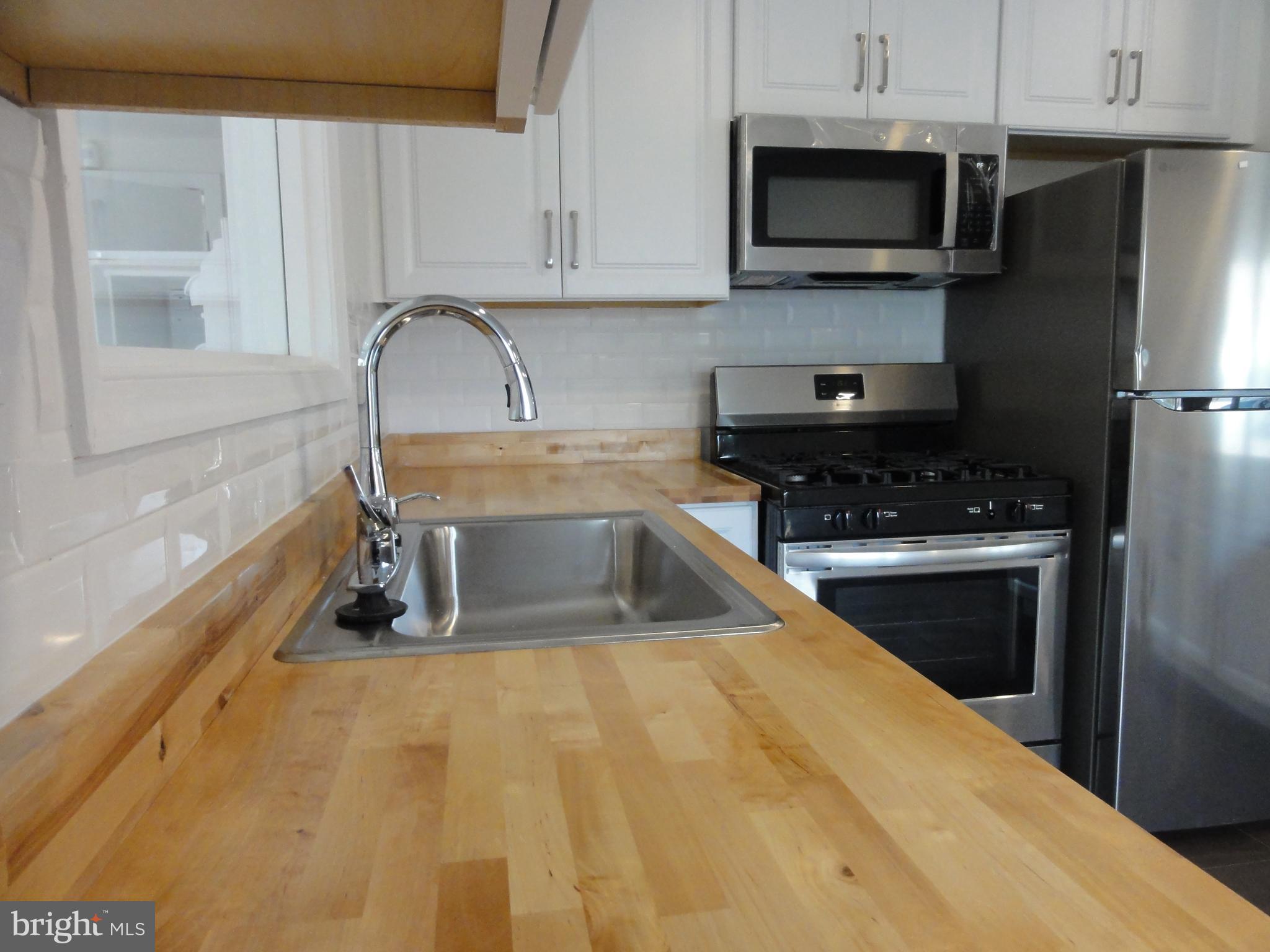 WOODLEY - Residential Lease