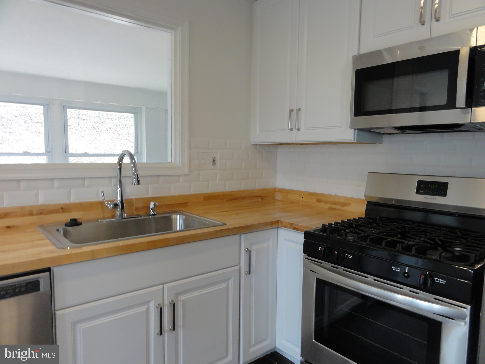 WOODLEY - Residential Lease