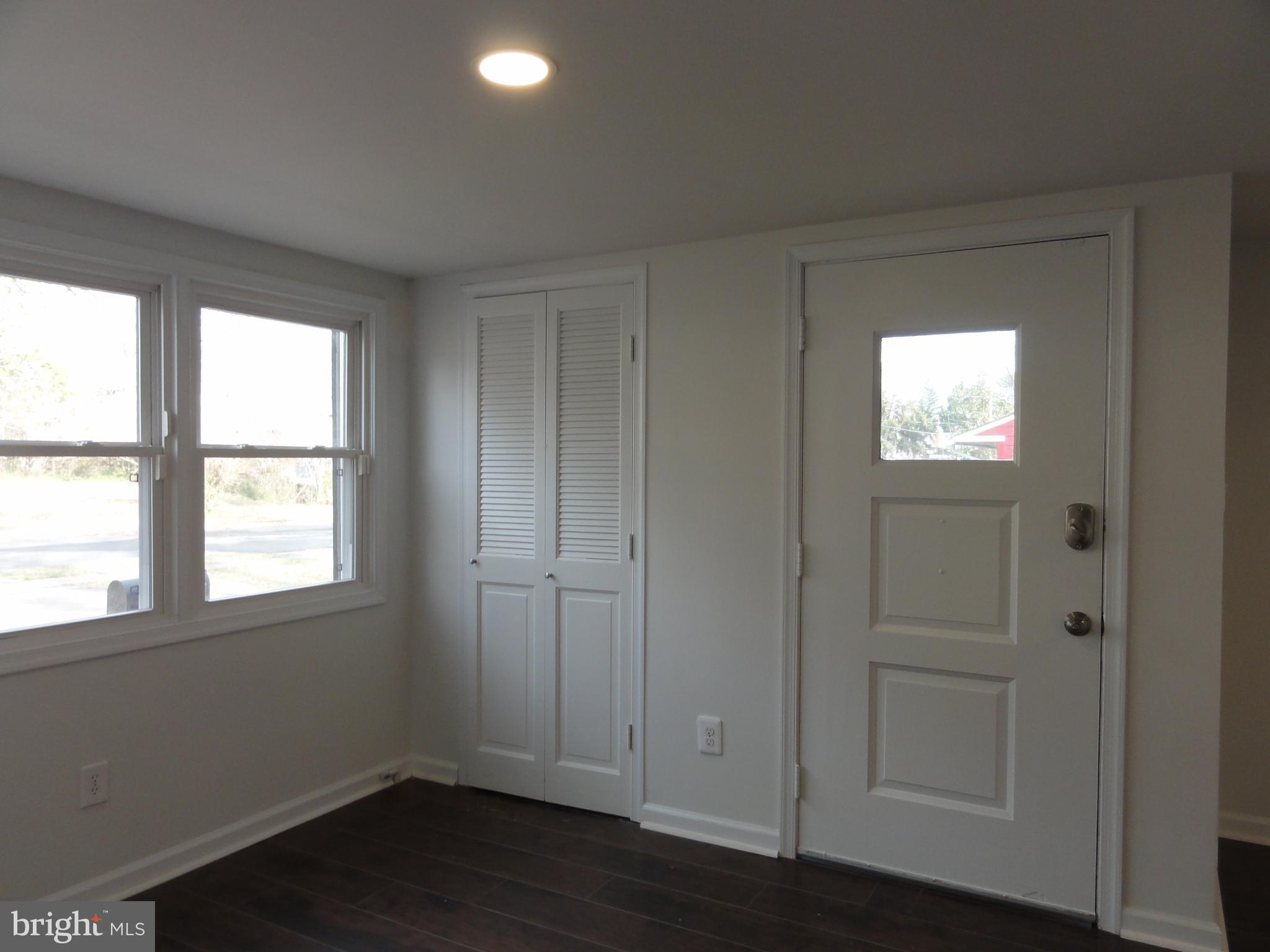 WOODLEY - Residential Lease