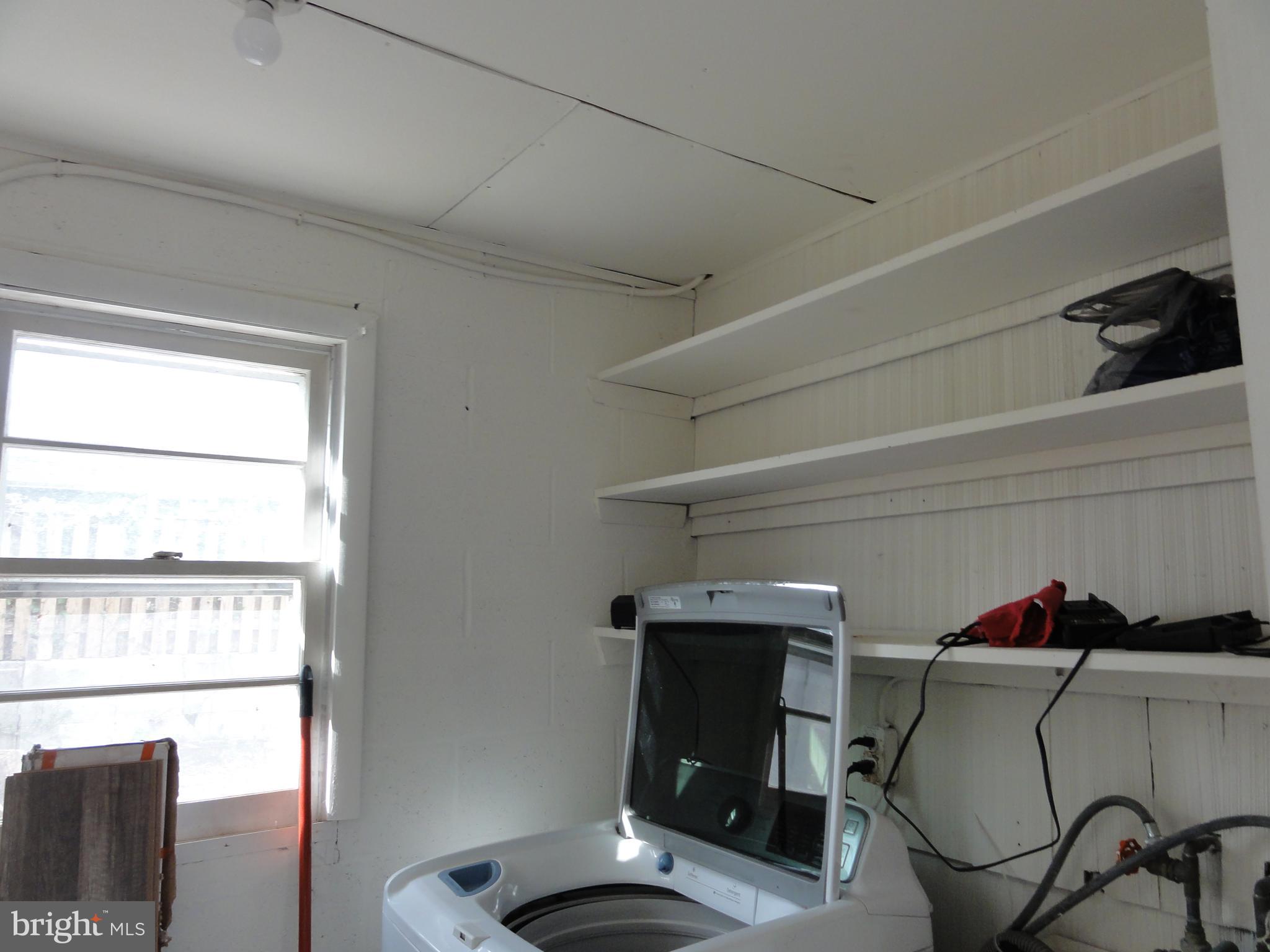 WOODLEY - Residential Lease