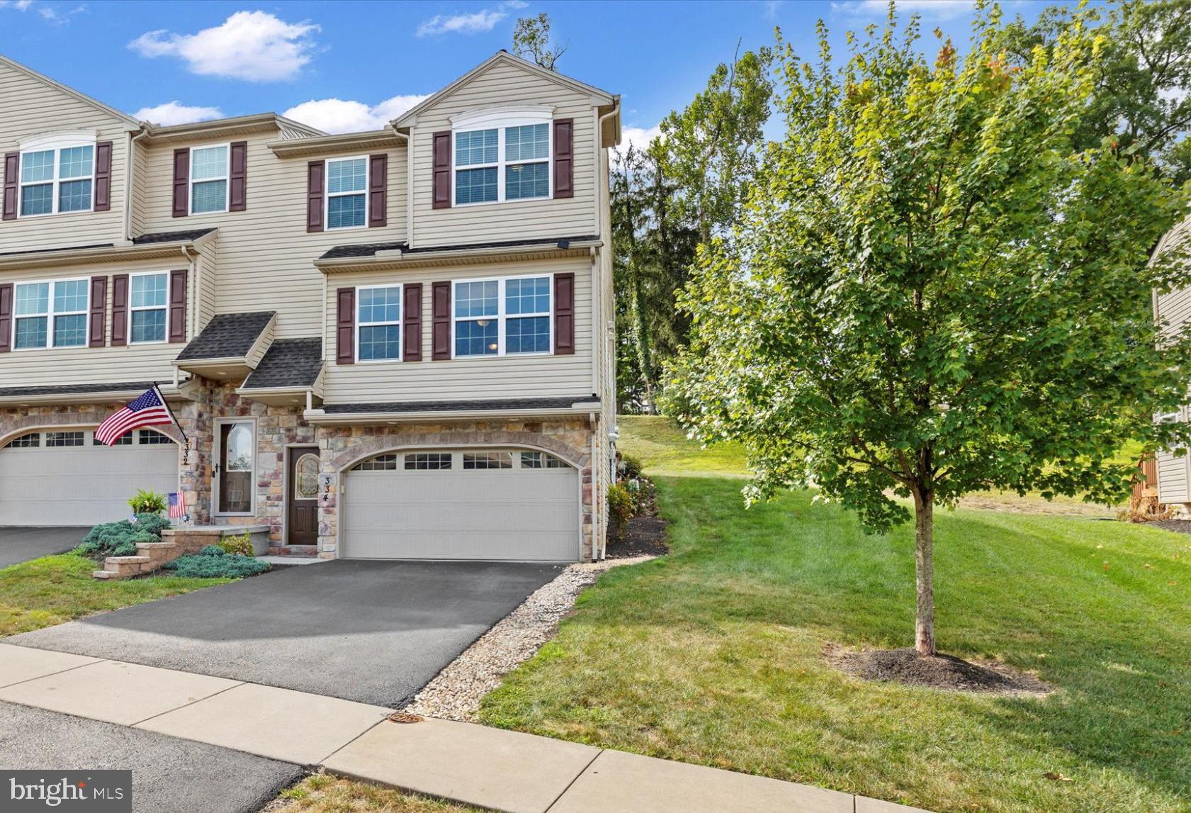 334 WEATHERSTONE DRIVE