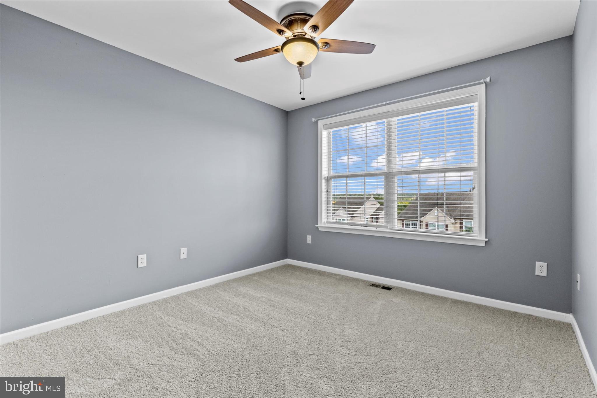 WEATHERSTONE - Residential